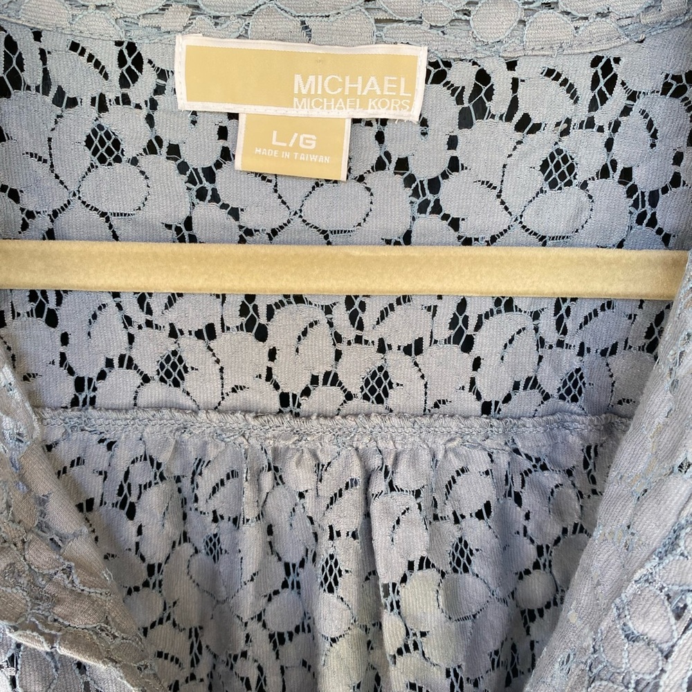 Elegant Lace Women's Top in Blue Michael Kors - Picture 2 of 6